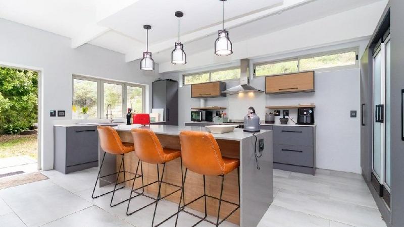 6 Bedroom Property for Sale in Kleinbaai Western Cape